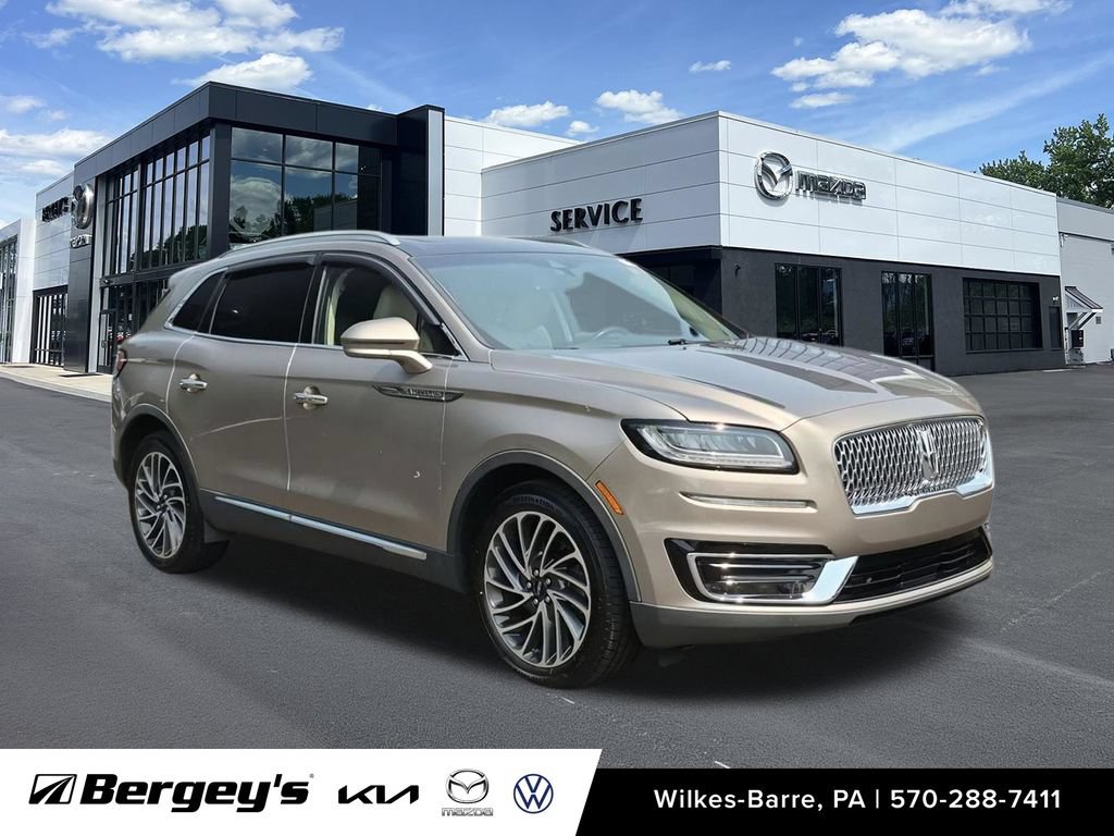 Used 2020 Lincoln Nautilus Reserve AWD/4WD image 3