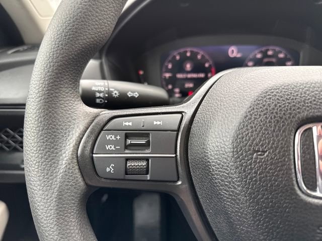 Used 2023 Honda Accord LX image 21