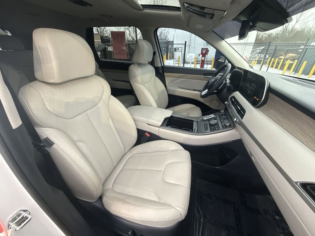 Used 2020 Hyundai Santa Fe SEL w/ Convenience + Premium Package image 25