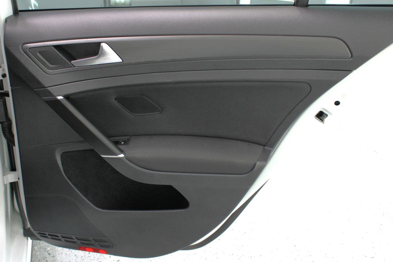 Used 2021 Volkswagen GTI S image 43