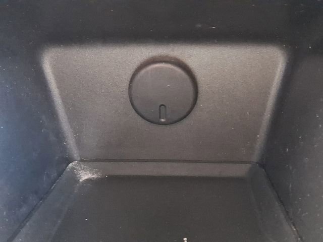 Certified 2017 Chevrolet Equinox LT w/ Convenience Package image 27