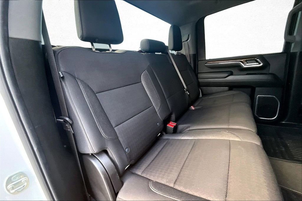Used 2024 Chevrolet Silverado 3500 LT image 22