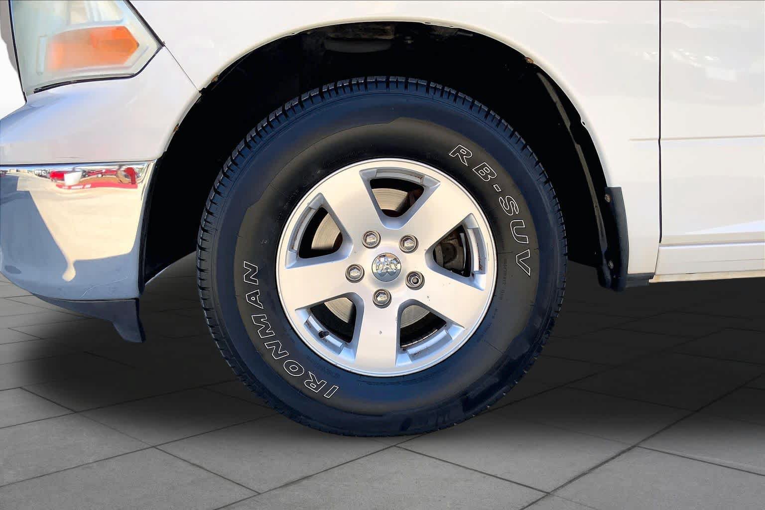 Used 2011 RAM 1500 Classic SLT RWD image 10