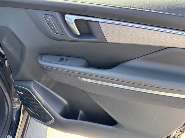 Certified 2025 Buick Enclave Preferred image 9