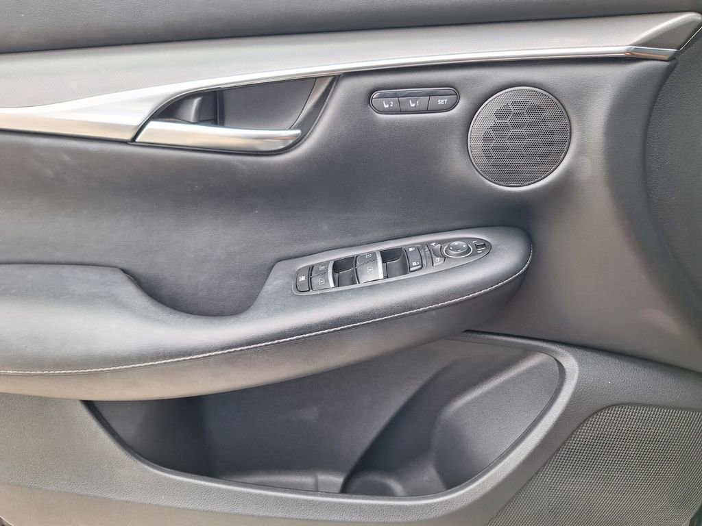 Used 2024 INFINITI QX50 Luxe FWD image 21
