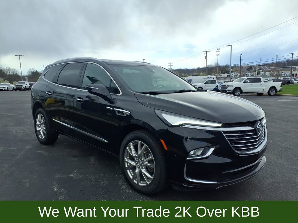 Used 2024 Buick Enclave Essence w/ Experience Buick Package AWD/4WD image 8