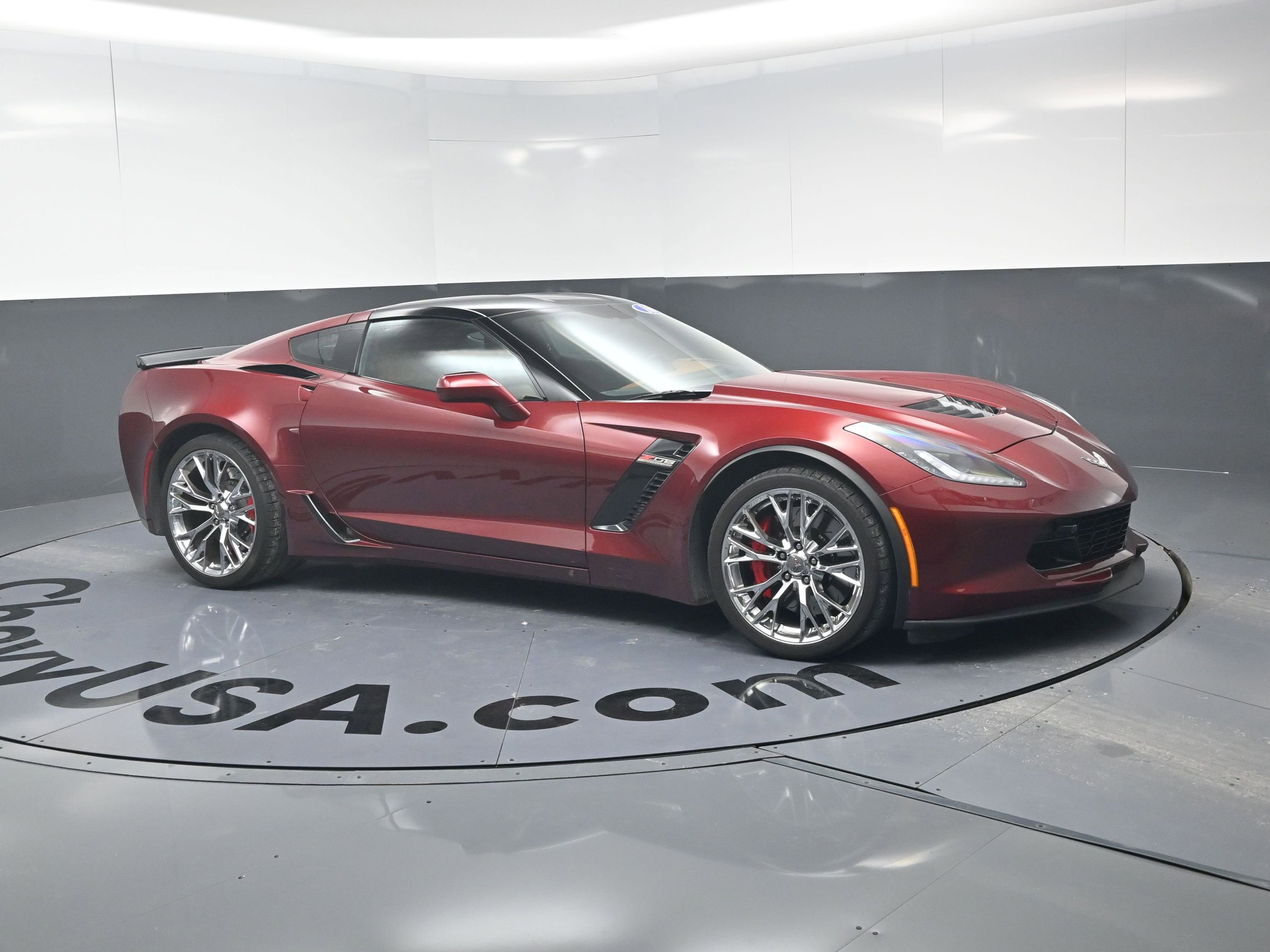 Used 2016 Chevrolet Corvette Z06 w/ 2LZ Preferred Equipment Group video 2