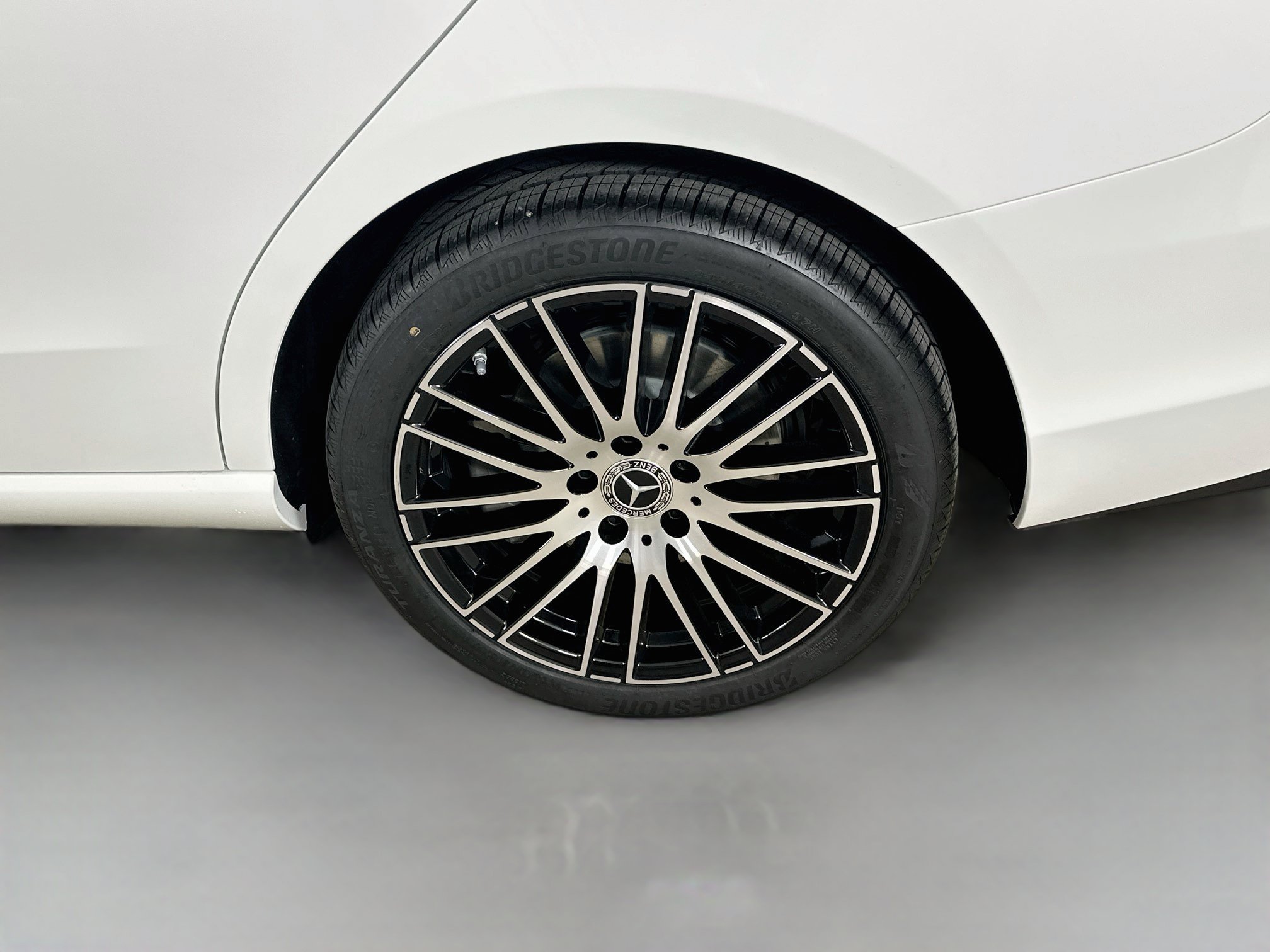 Certified 2026 Mercedes-Benz C 300 4MATIC Sedan image 41
