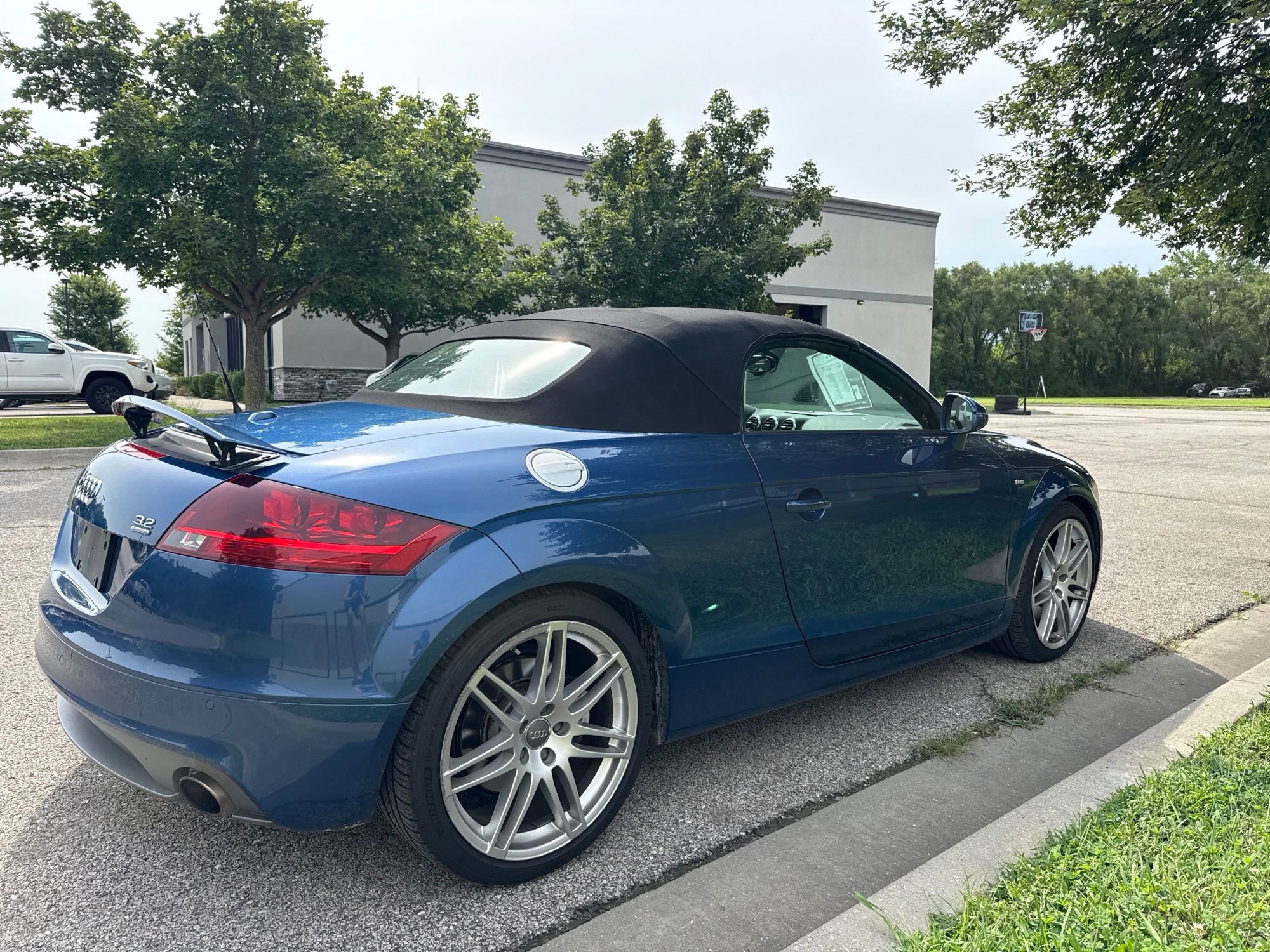 Used 2008 Audi TT 3.2 AWD/4WD image 5