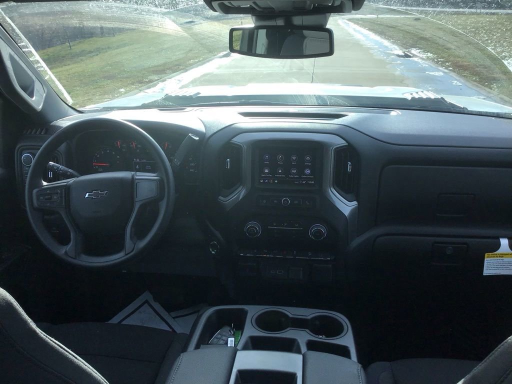 New 2026 Chevrolet Silverado 2500 Custom w/ Custom Value Package image 18