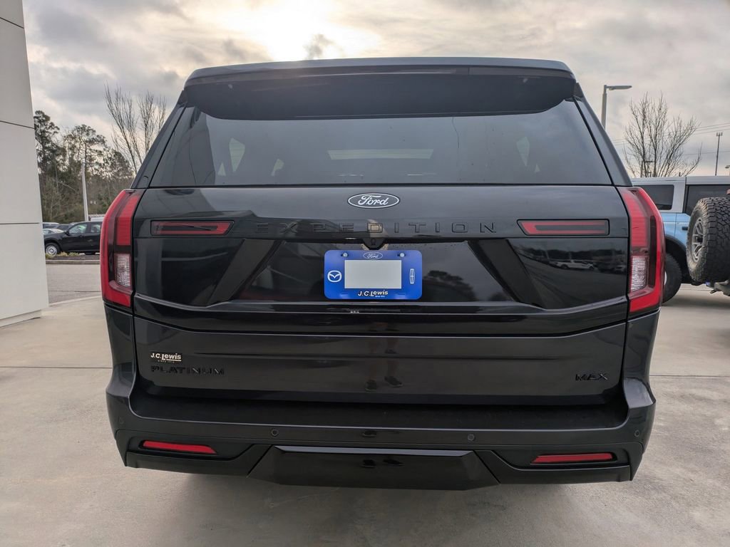 New 2026 Ford Expedition Max Platinum image 5