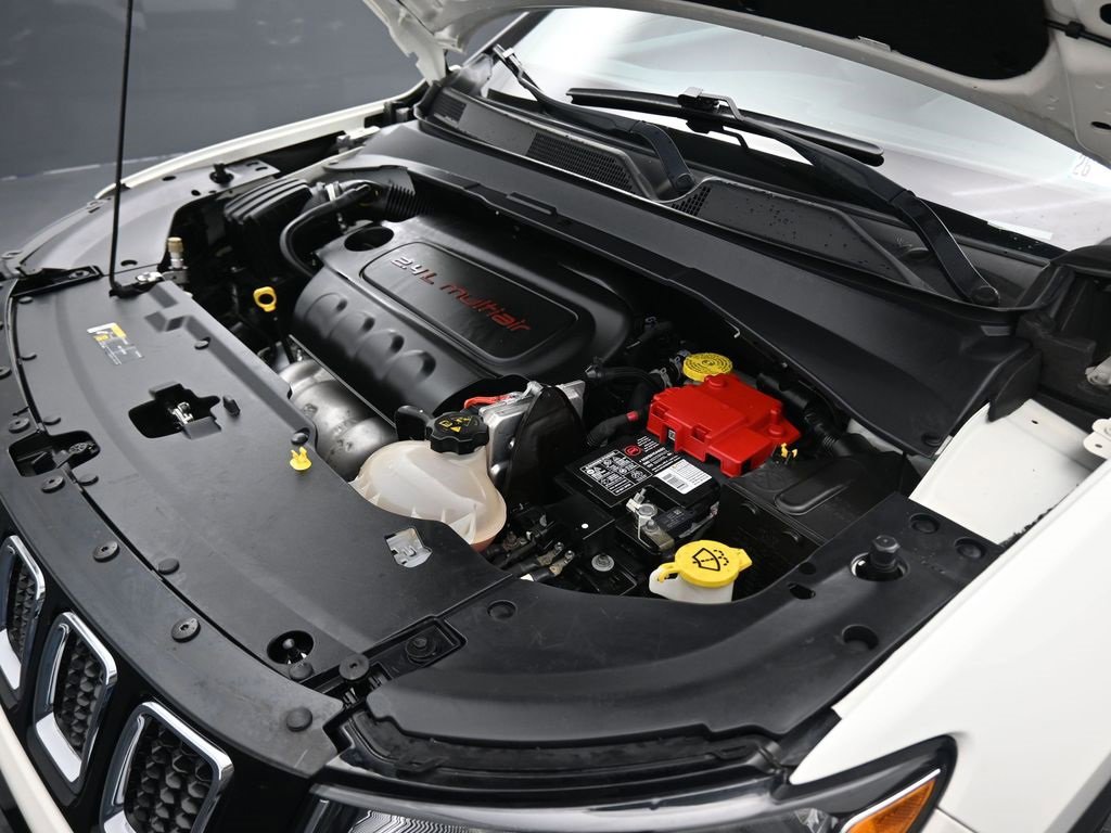 Used 2020 Jeep Compass Limited image 42