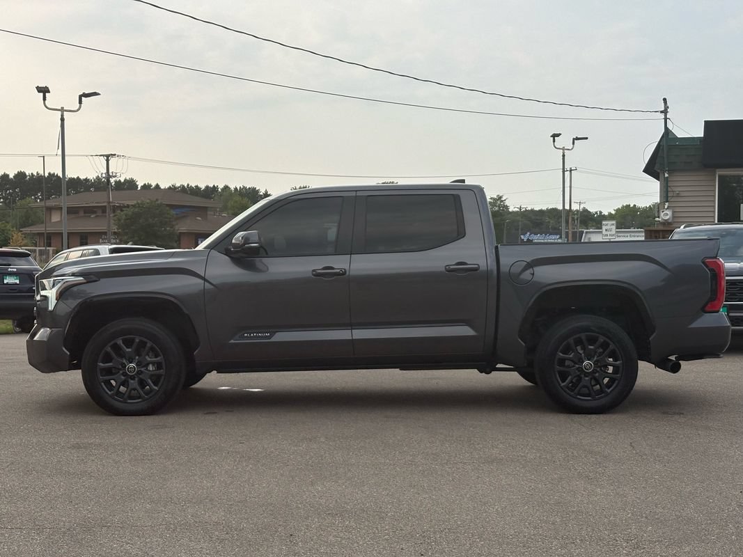 Used 2024 Toyota Tundra Platinum AWD/4WD image 5