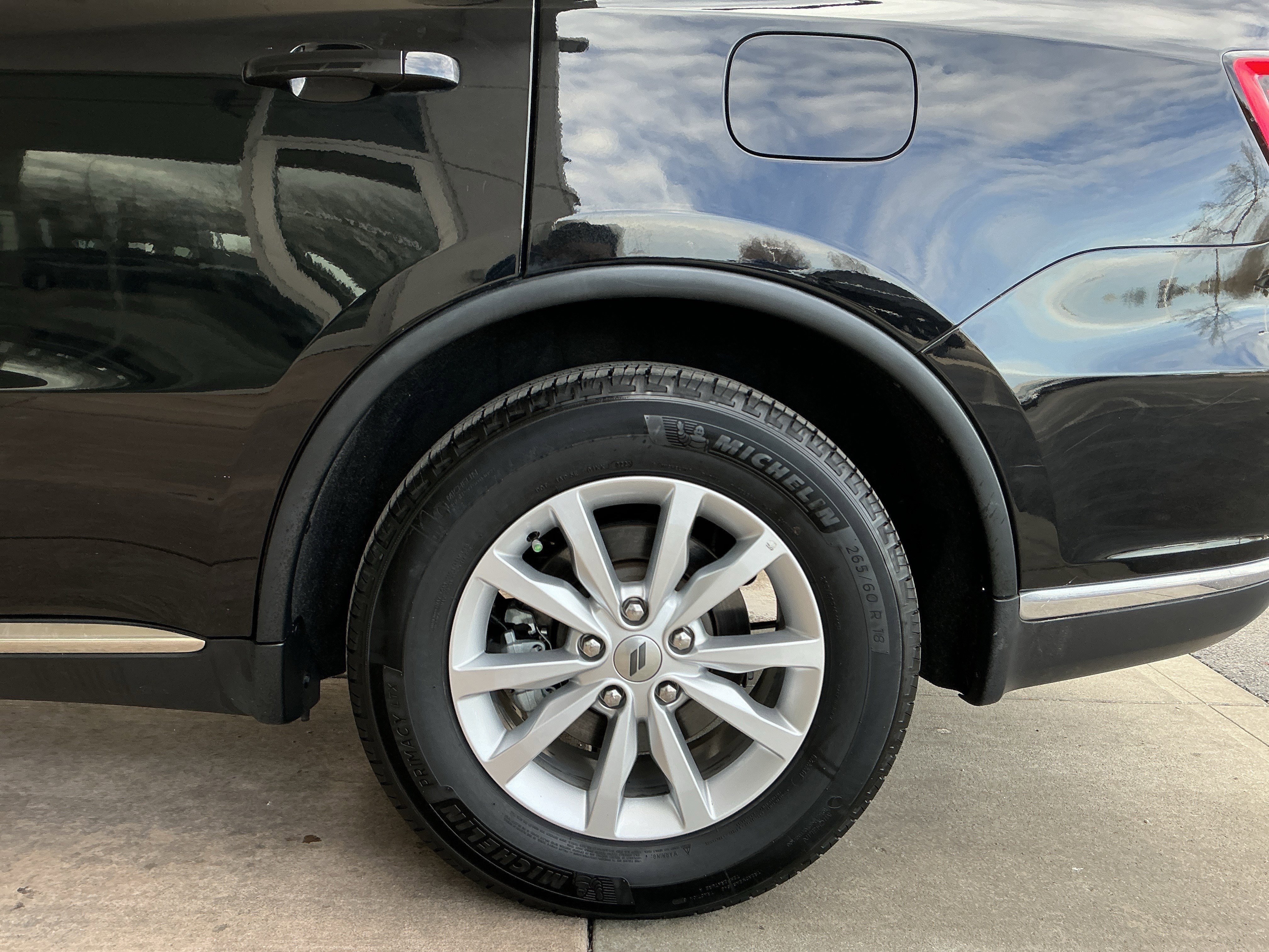 Used 2023 Dodge Durango SXT Launch Edition image 23