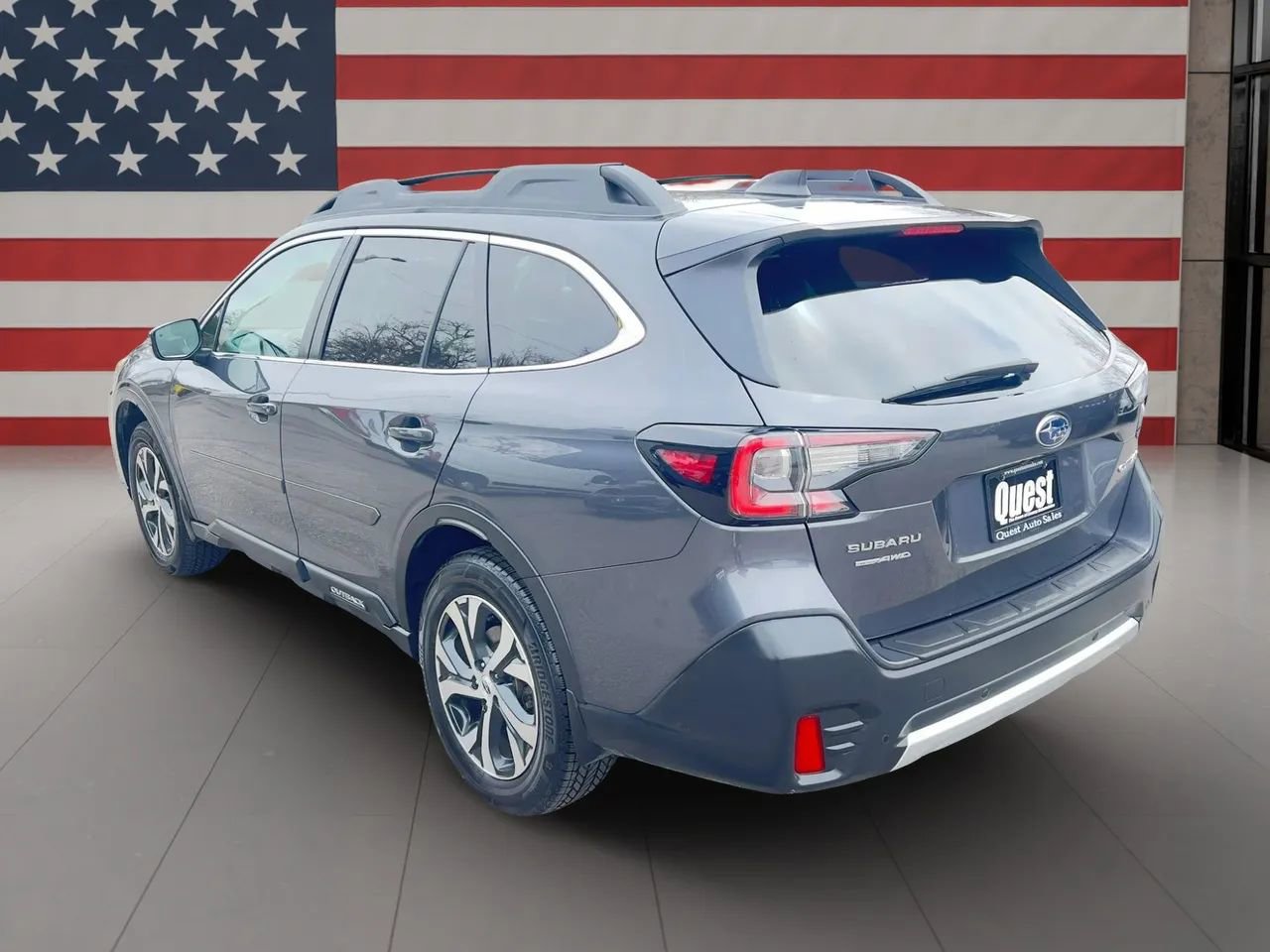 Used 2020 Subaru Outback Limited image 5