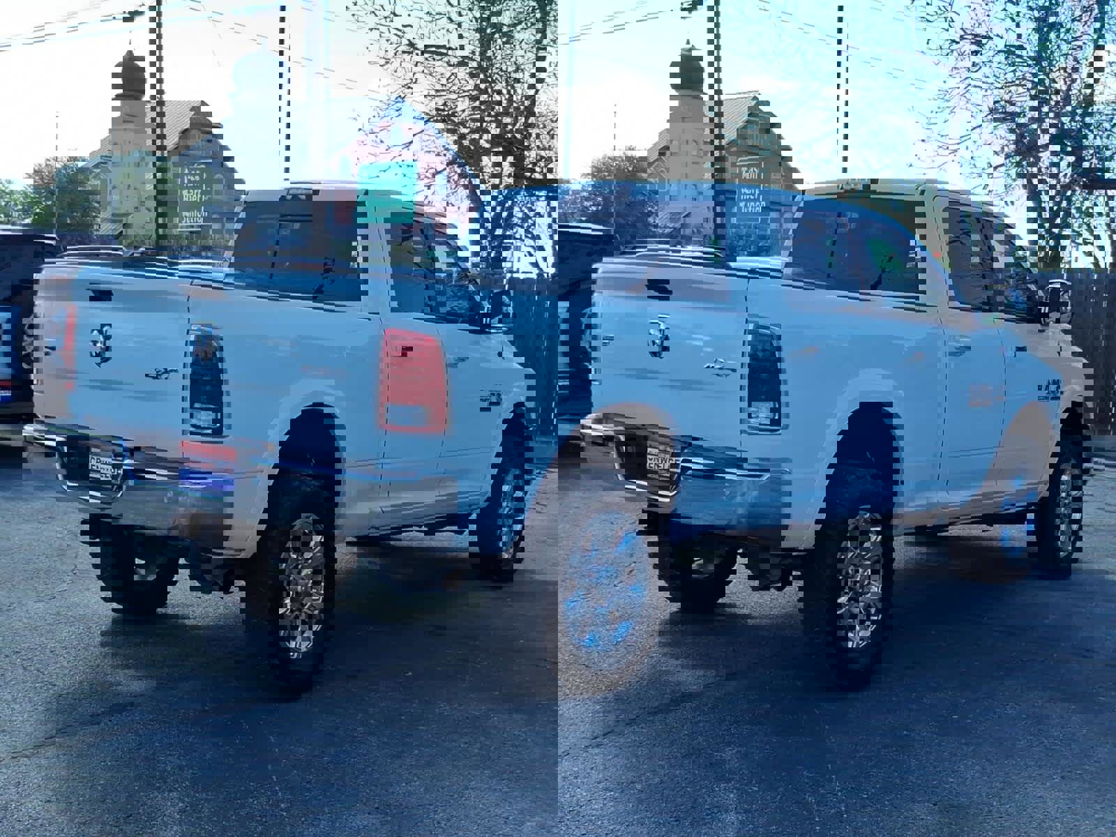 Used 2016 RAM 2500 Laramie w/ Protection Group image 12