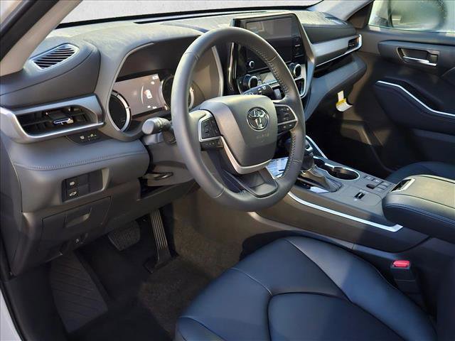 New 2026 Toyota Highlander XLE AWD/4WD image 3