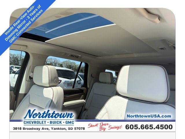 Used 2023 GMC Yukon Denali w/ LPO, Floor Liner Package AWD/4WD image 15