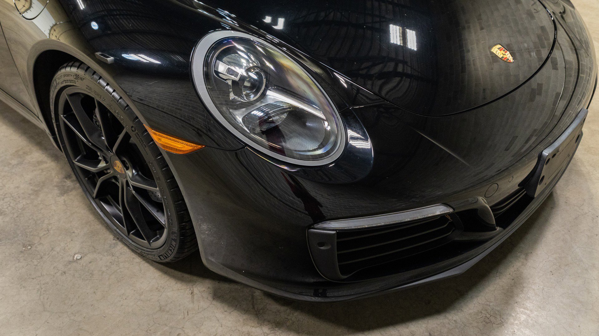 Used 2019 Porsche 911 Carrera RWD image 15