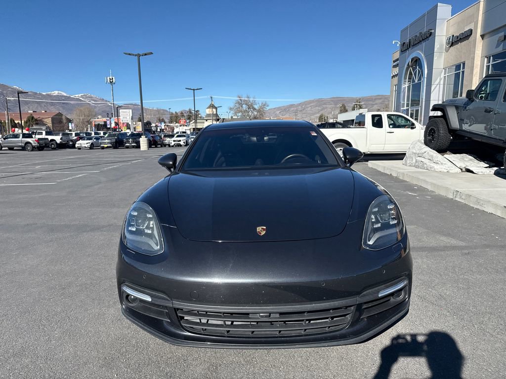 Used 2020 Porsche Panamera 4S image 5