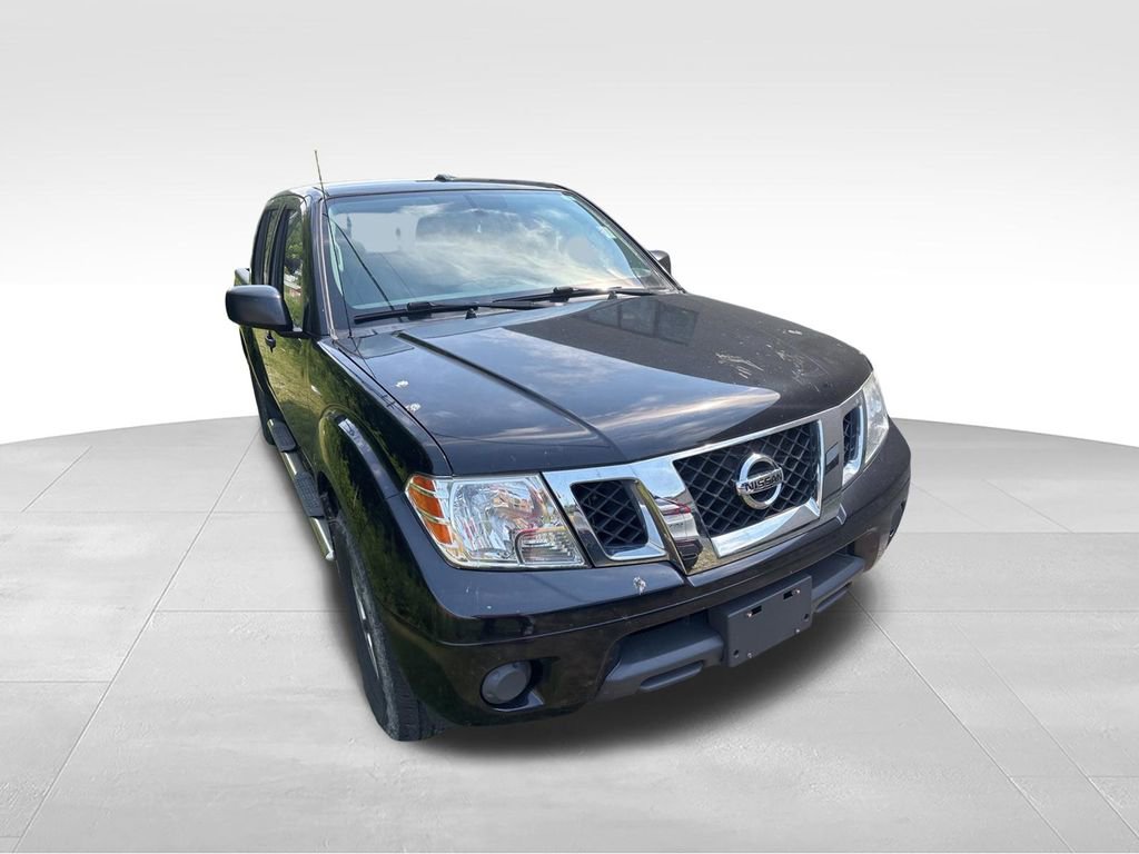 Used 2016 Nissan Frontier SV AWD/4WD image 3