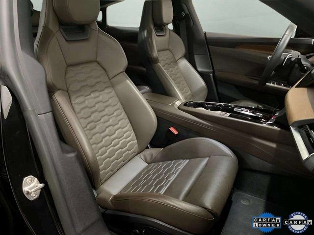 Used 2022 Audi e-tron GT Premium Plus image 77