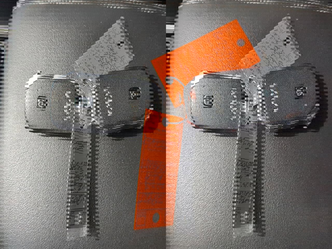 Used 2023 Kia Sorento SX image 27