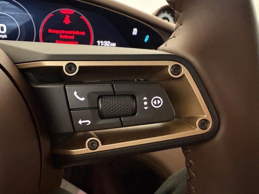 Used 2024 Porsche Taycan GTS image 18