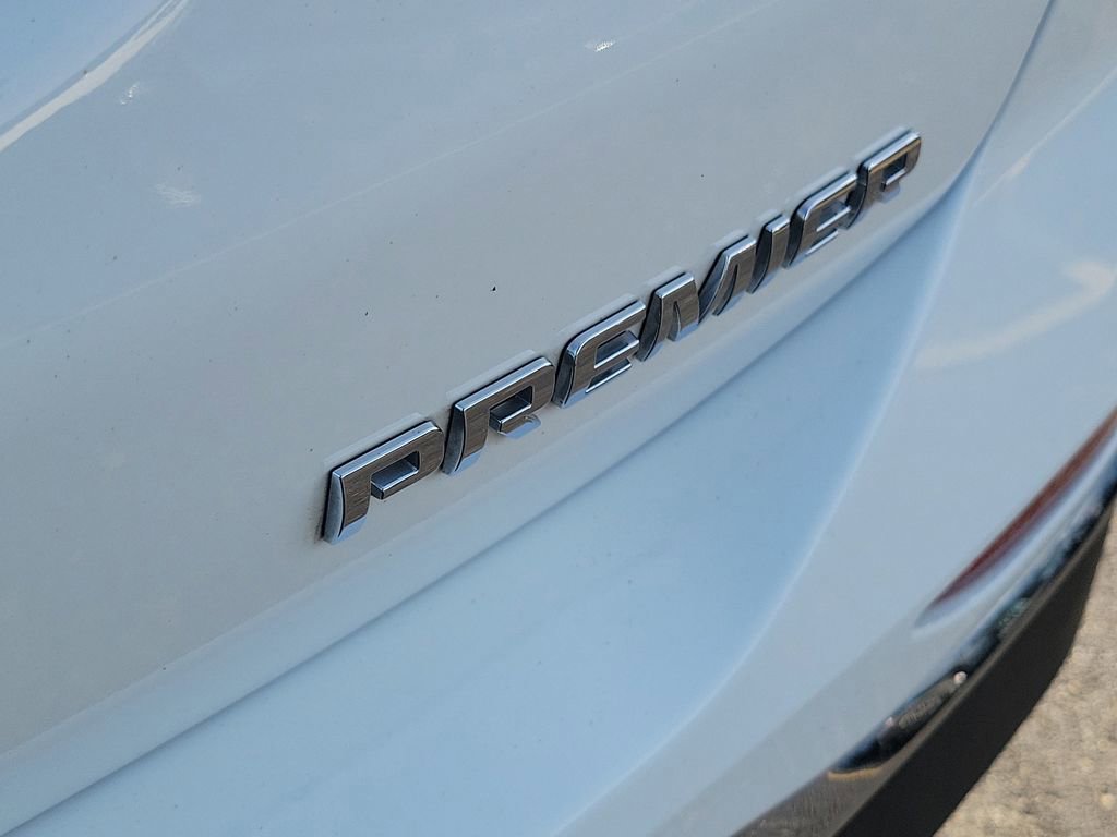 Used 2019 Chevrolet Equinox Premier FWD image 8