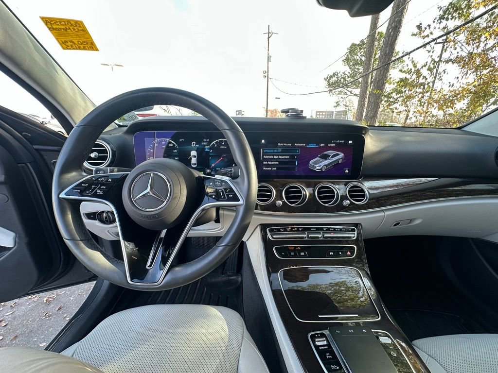 Used 2023 Mercedes-Benz E 450 4MATIC Sedan image 9