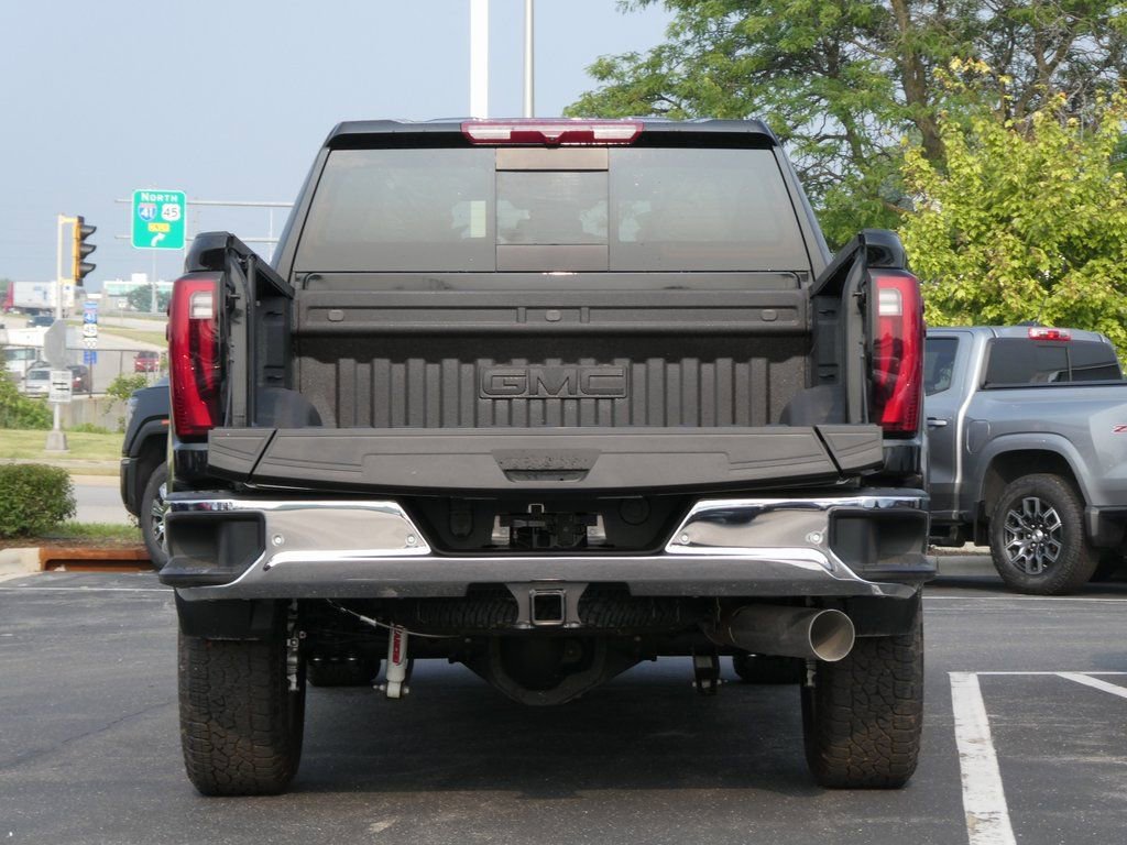 New 2025 GMC Sierra 2500 SLT w/ SLT Premium Package AWD/4WD image 27