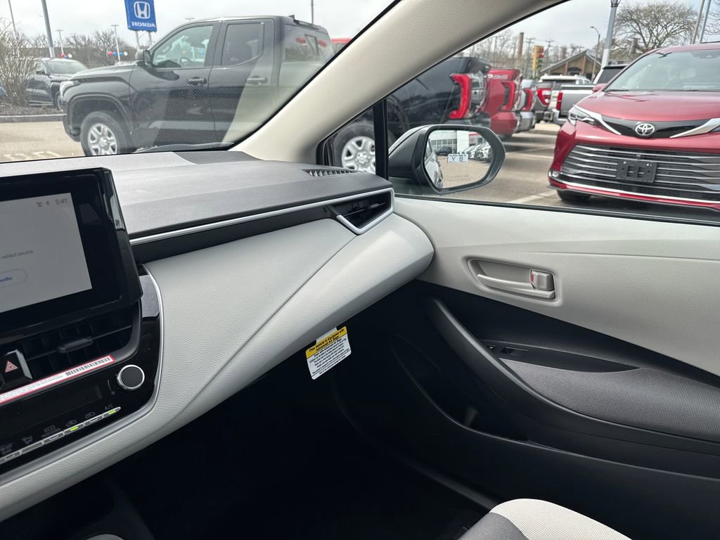 New 2026 Toyota Corolla LE FWD image 30