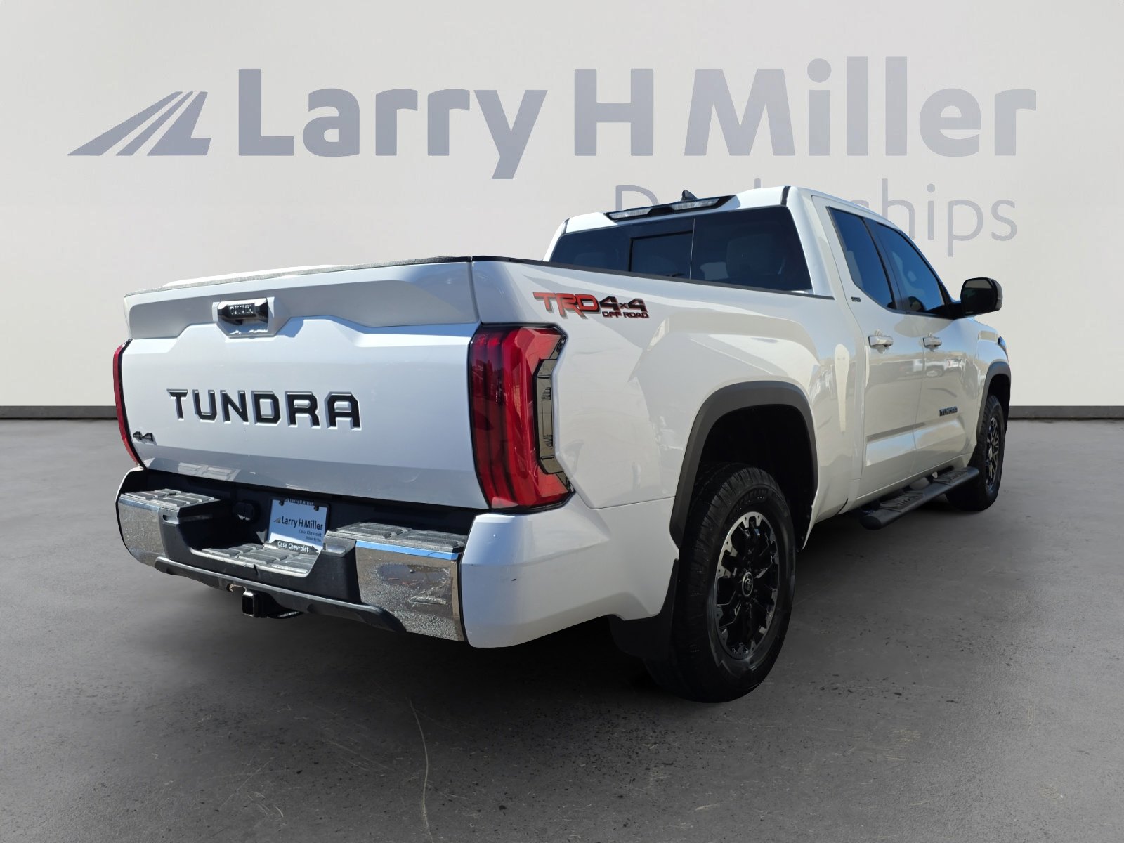 Used 2024 Toyota Tundra SR5 image 5