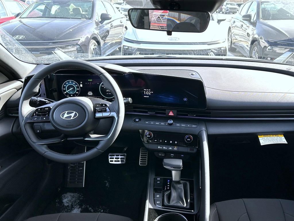 New 2026 Hyundai Elantra Sport image 12