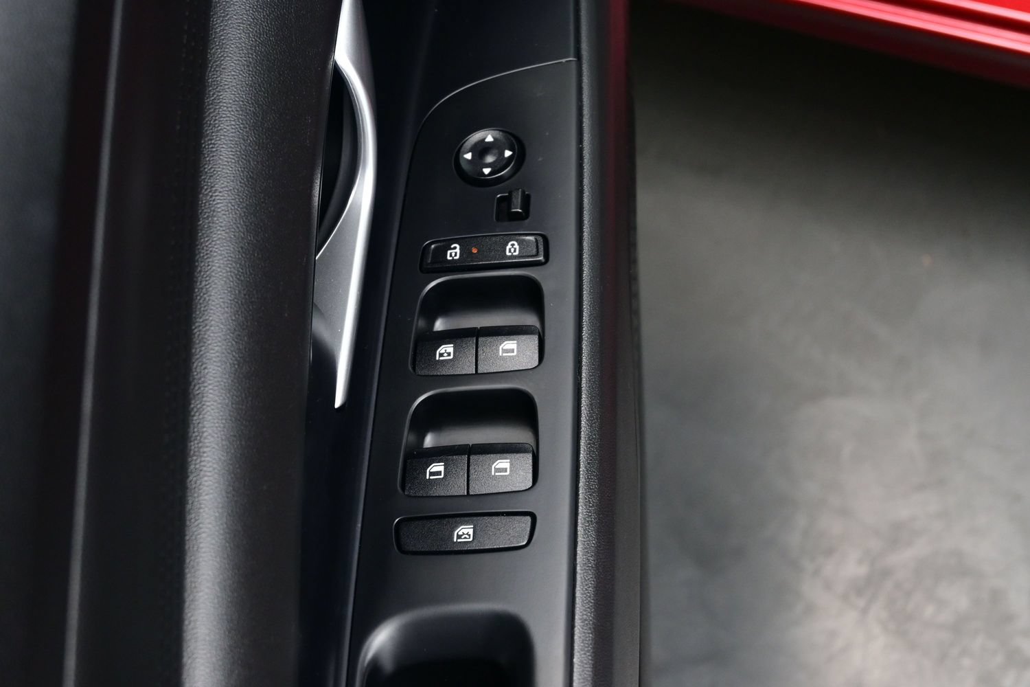 Certified 2024 Hyundai Elantra SEL FWD image 10