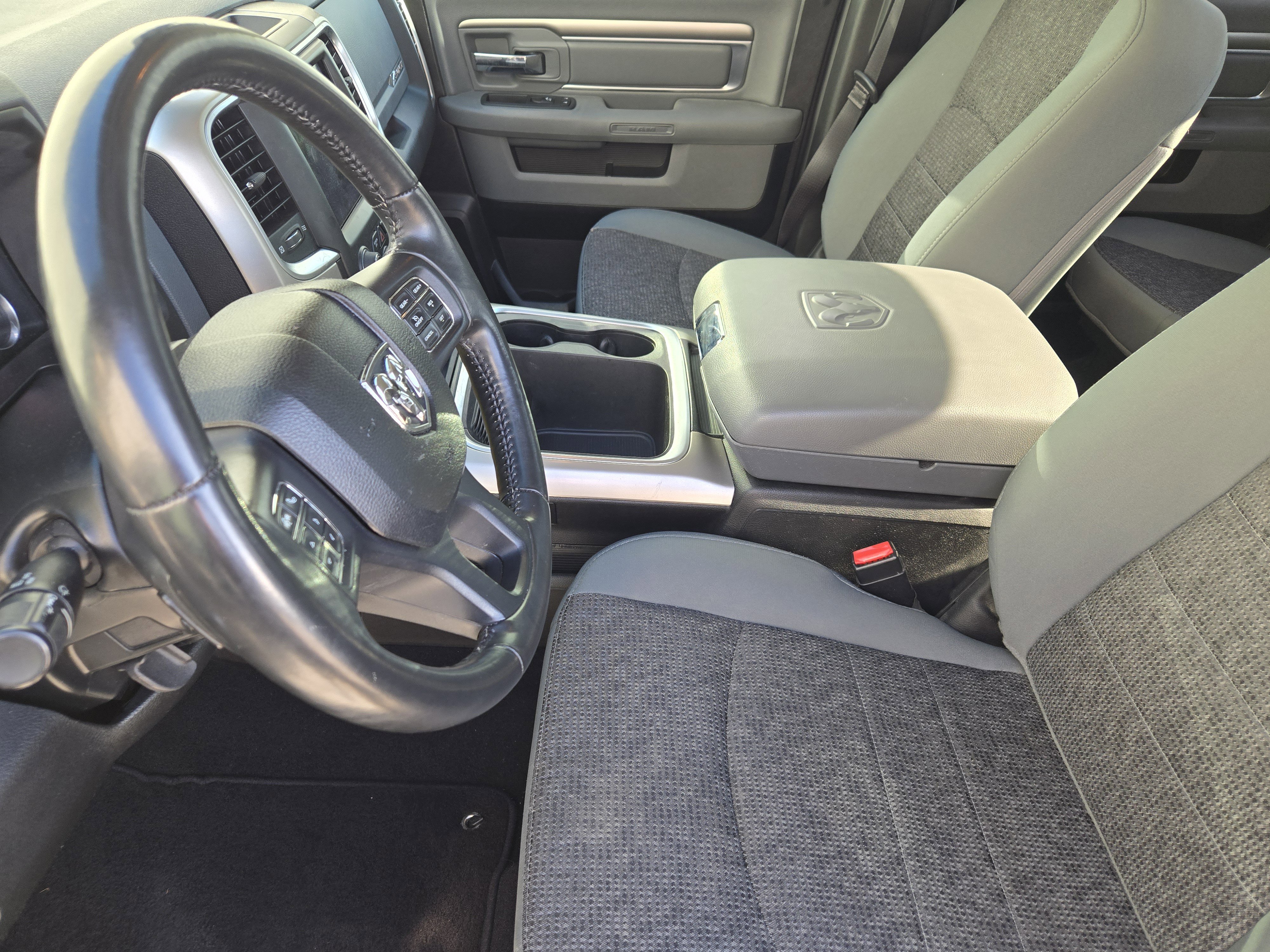 Used 2018 RAM 1500 Big Horn image 15