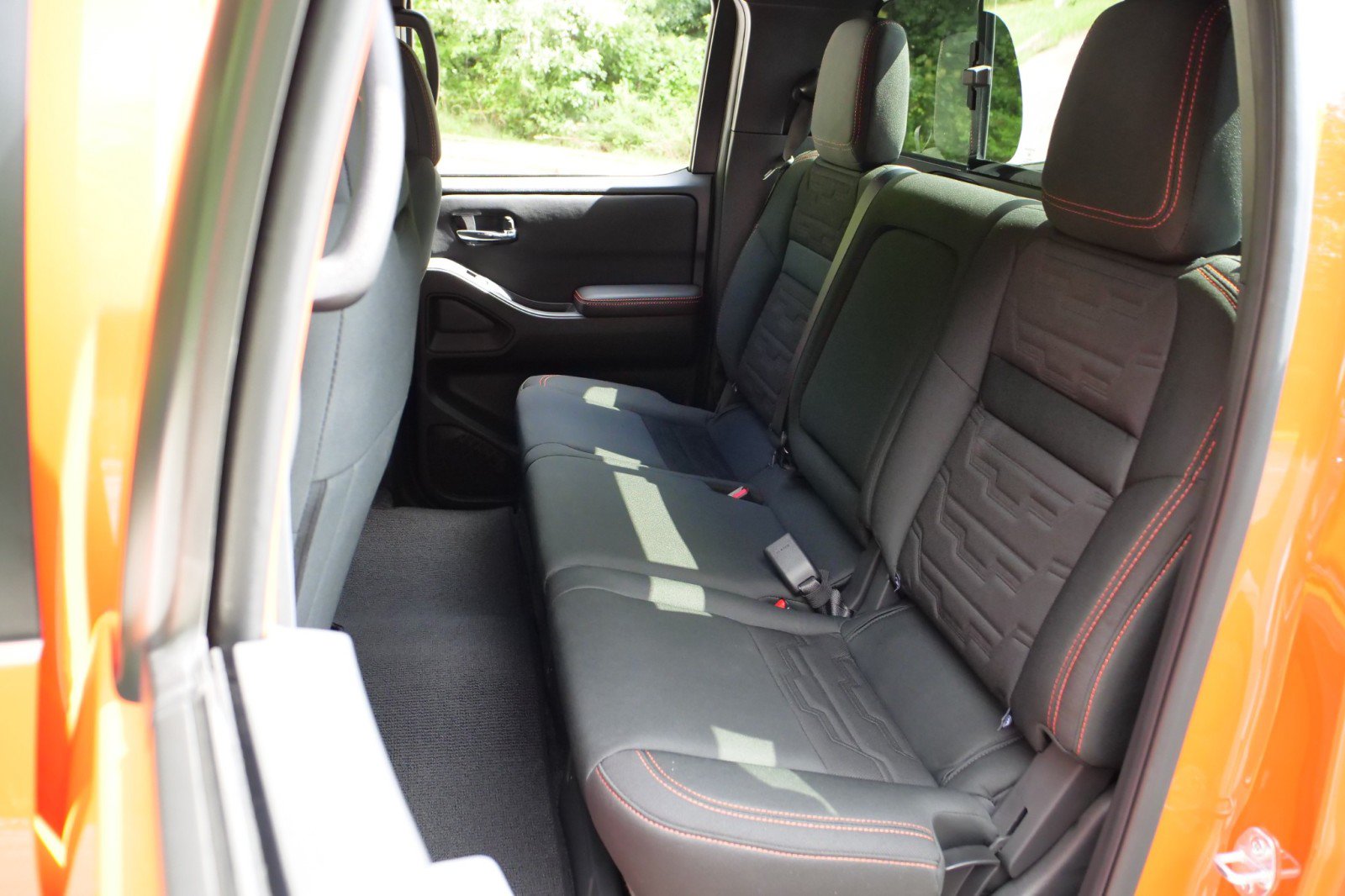 Used 2025 Nissan Frontier Pro-X RWD image 27