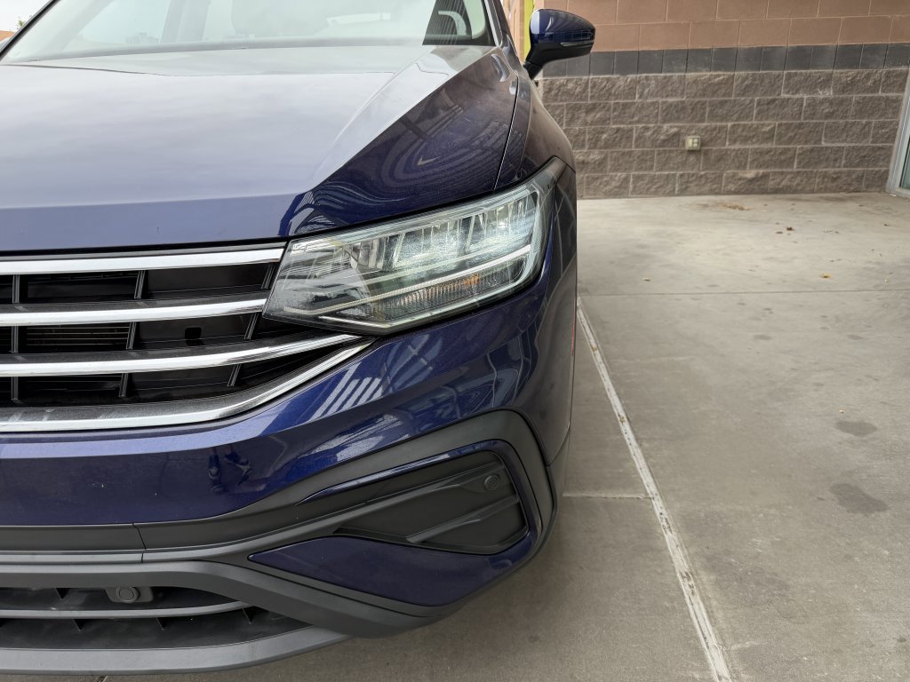 Used 2022 Volkswagen Tiguan SE FWD image 11