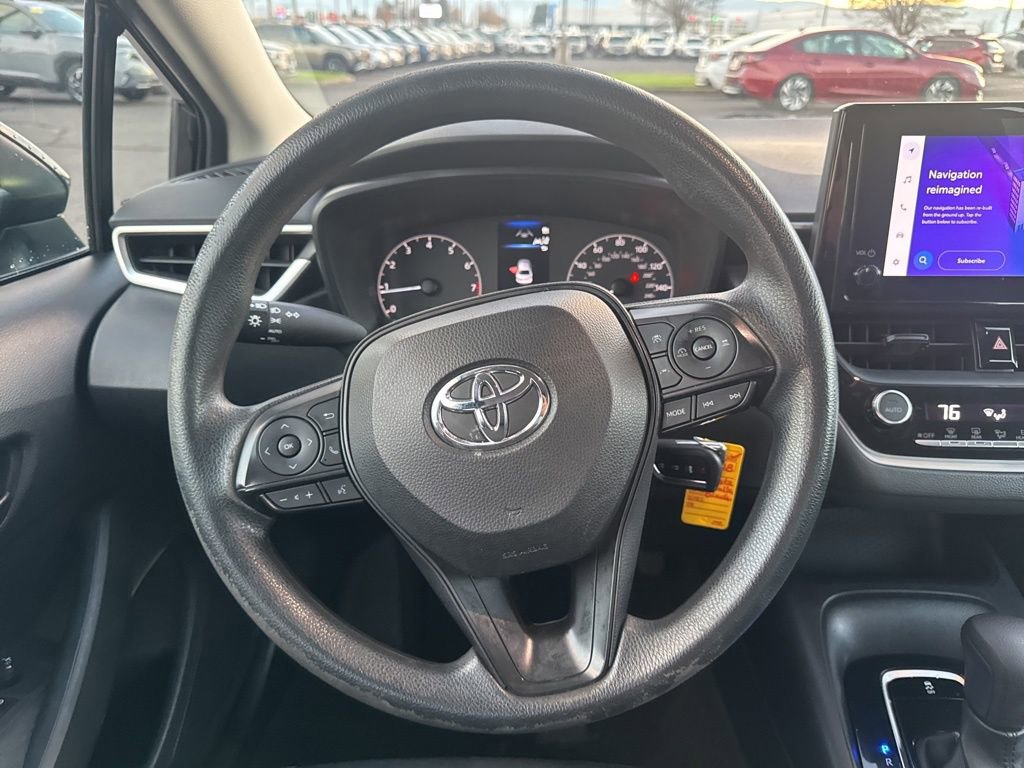 Used 2023 Toyota Corolla LE image 22