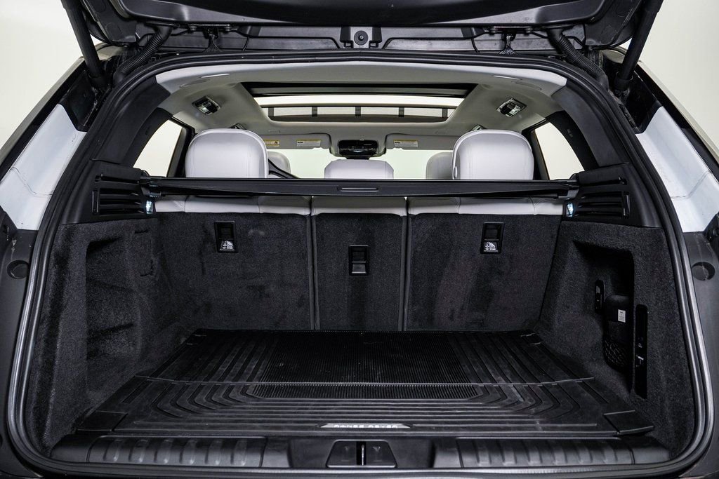 Used 2024 Land Rover Range Rover Sport SE image 26