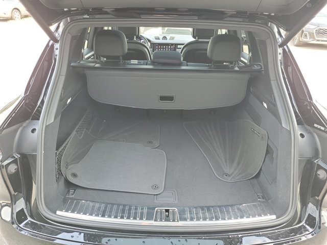 Certified 2023 Porsche Cayenne Platinum Edition AWD/4WD image 15