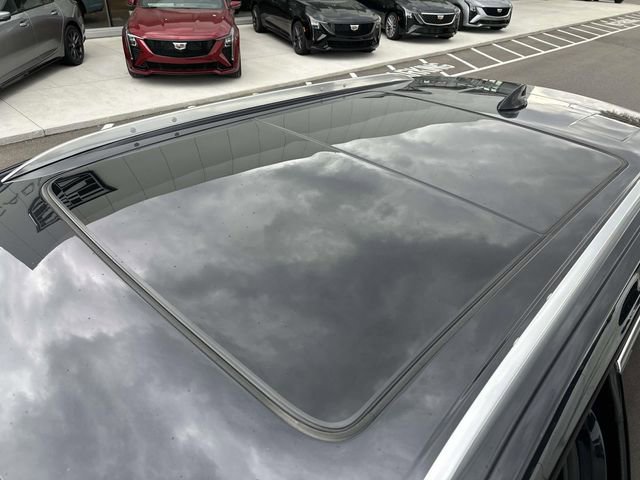 Certified 2023 Cadillac XT4 Premium Luxury w/ Cold Weather Package AWD/4WD image 14
