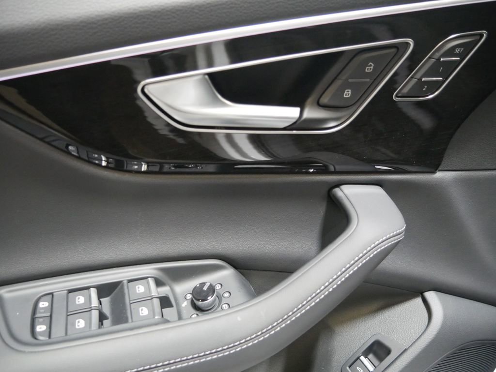 New 2026 Audi Q7 Premium Plus image 17