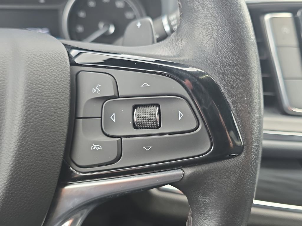 Certified 2024 Buick Enclave Essence w/ LPO, Floor Liner Package FWD image 20