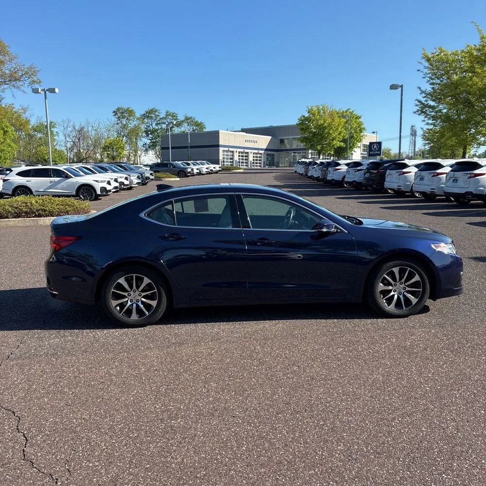 Used 2015 Acura TLX w/ Technology Package FWD image 10