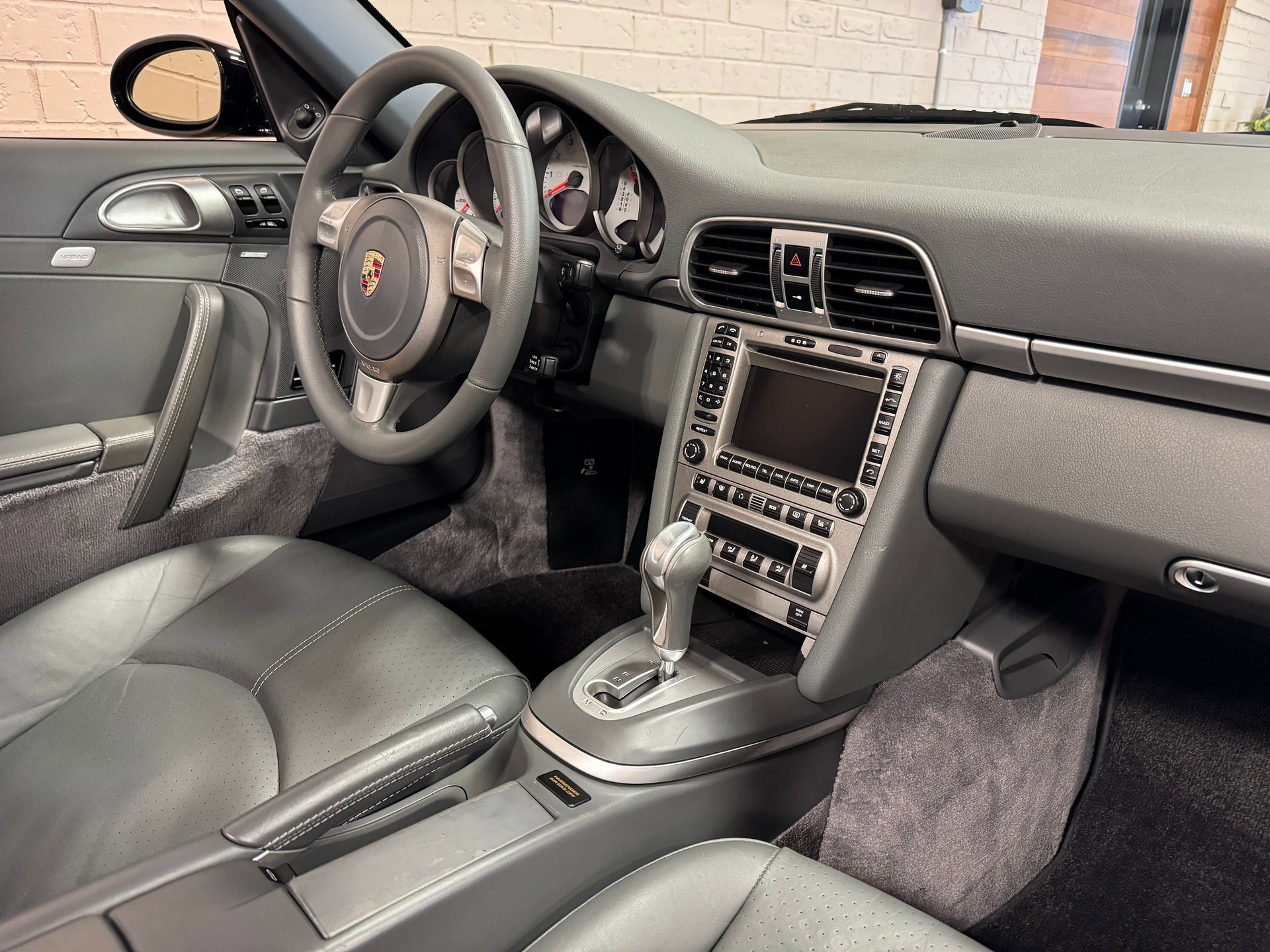 Used 2006 Porsche 911 Carrera S image 40