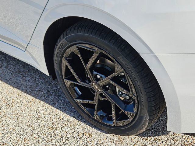 New 2026 Kia K5 GT-Line image 5