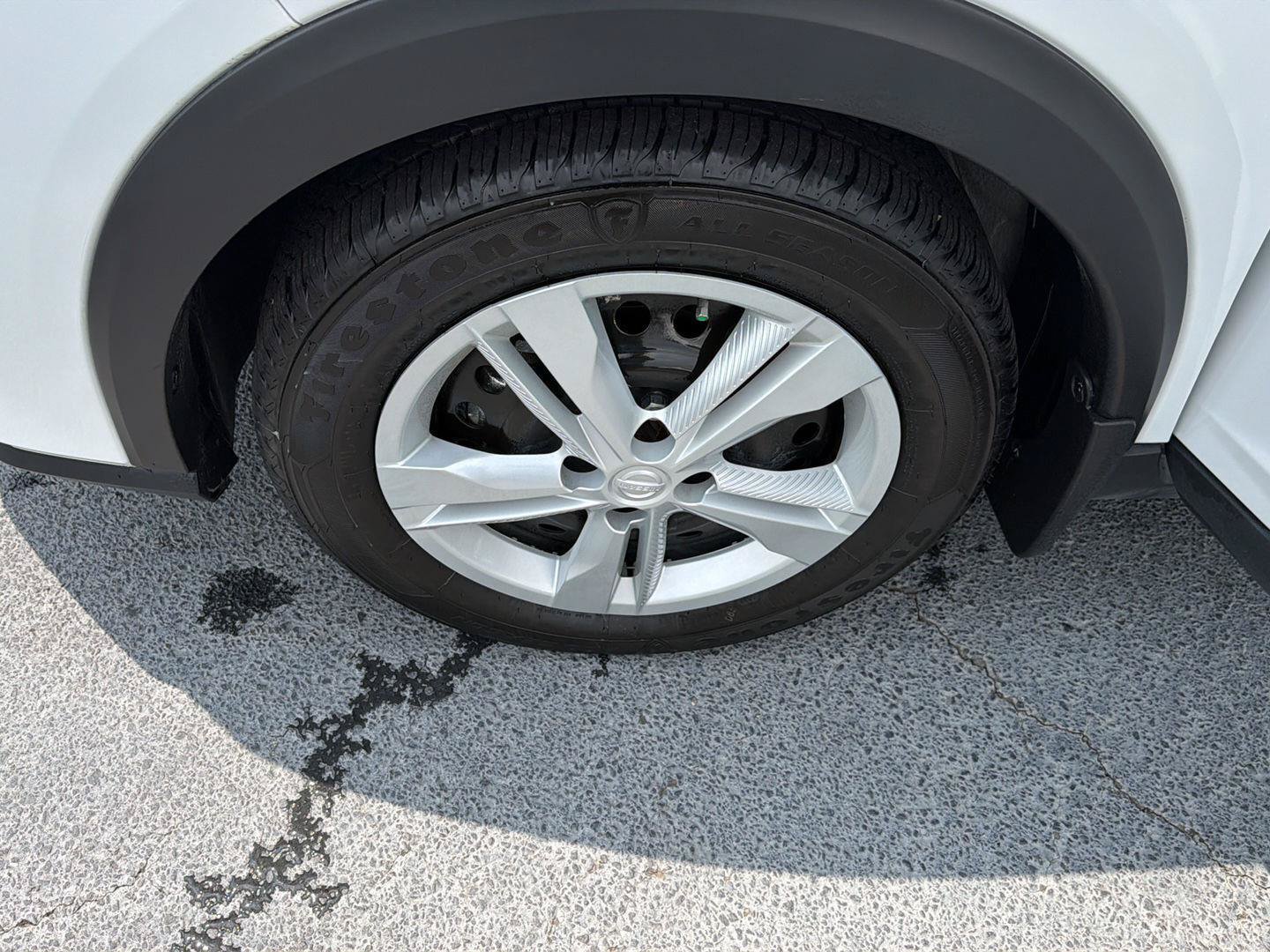Used 2024 Nissan Kicks S FWD image 34