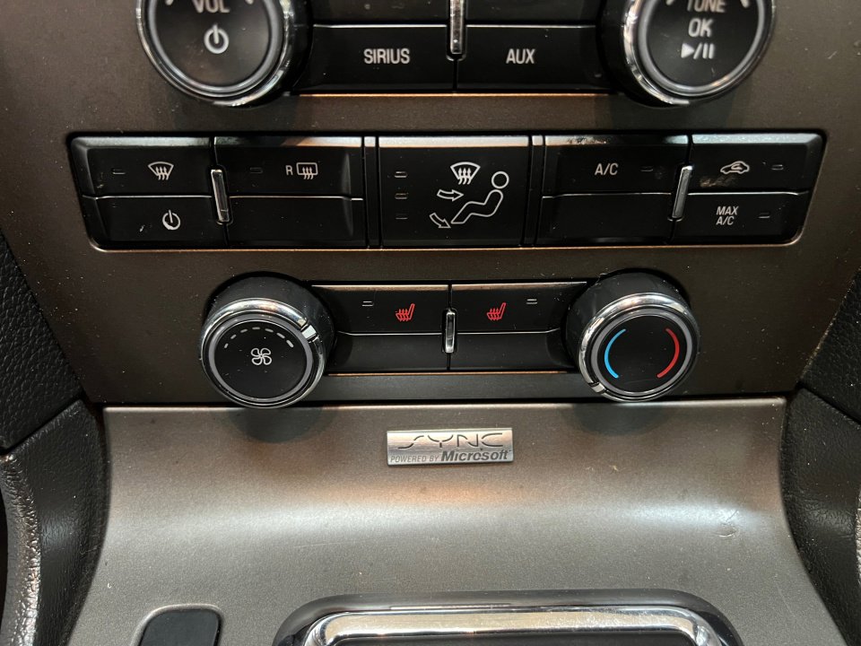 Used 2013 Ford Mustang GT Premium w/ Comfort Pkg image 19