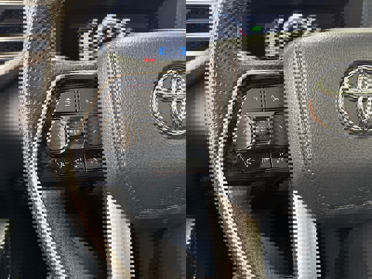 Used 2023 Toyota Tundra Platinum image 22